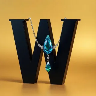Necklace — letter W