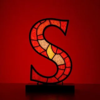 Stained glass red — letter S