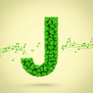 Green hearts — litera J