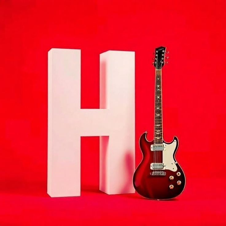 Guitar — litera H