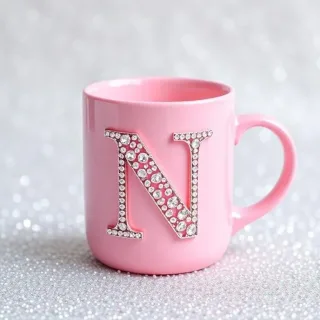 Mug — litera N