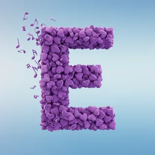 Purple hearts — litera E (wariant 2)